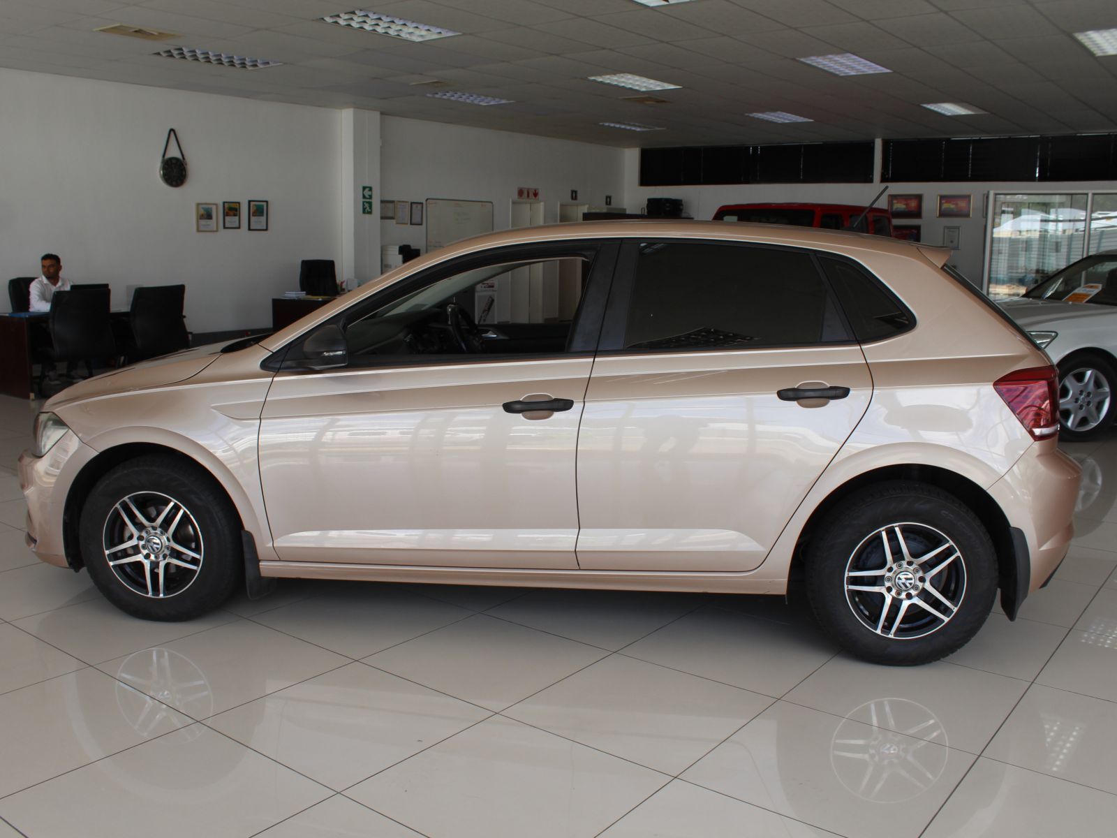 2018 Volkswagen Polo photo 4