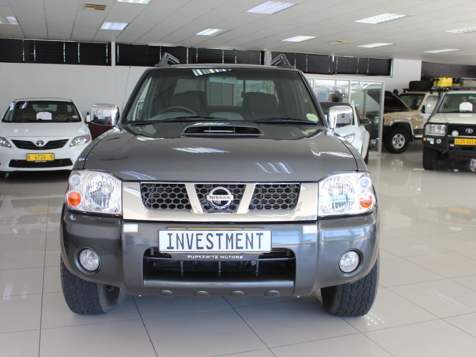 2020 Nissan NP300 photo 1