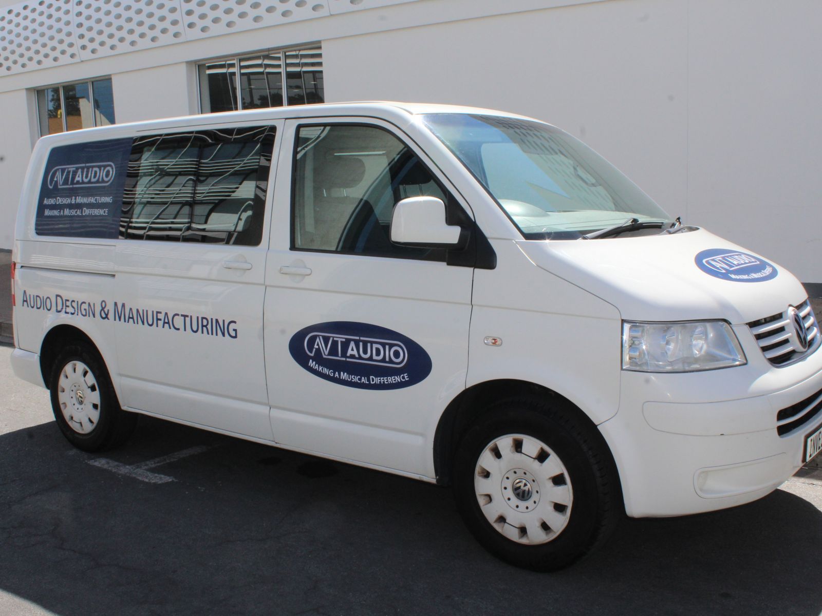 2008 Volkswagen Kombi photo 2