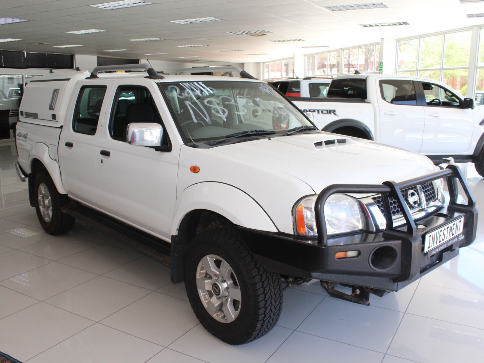 2020 Nissan NP300 photo 1