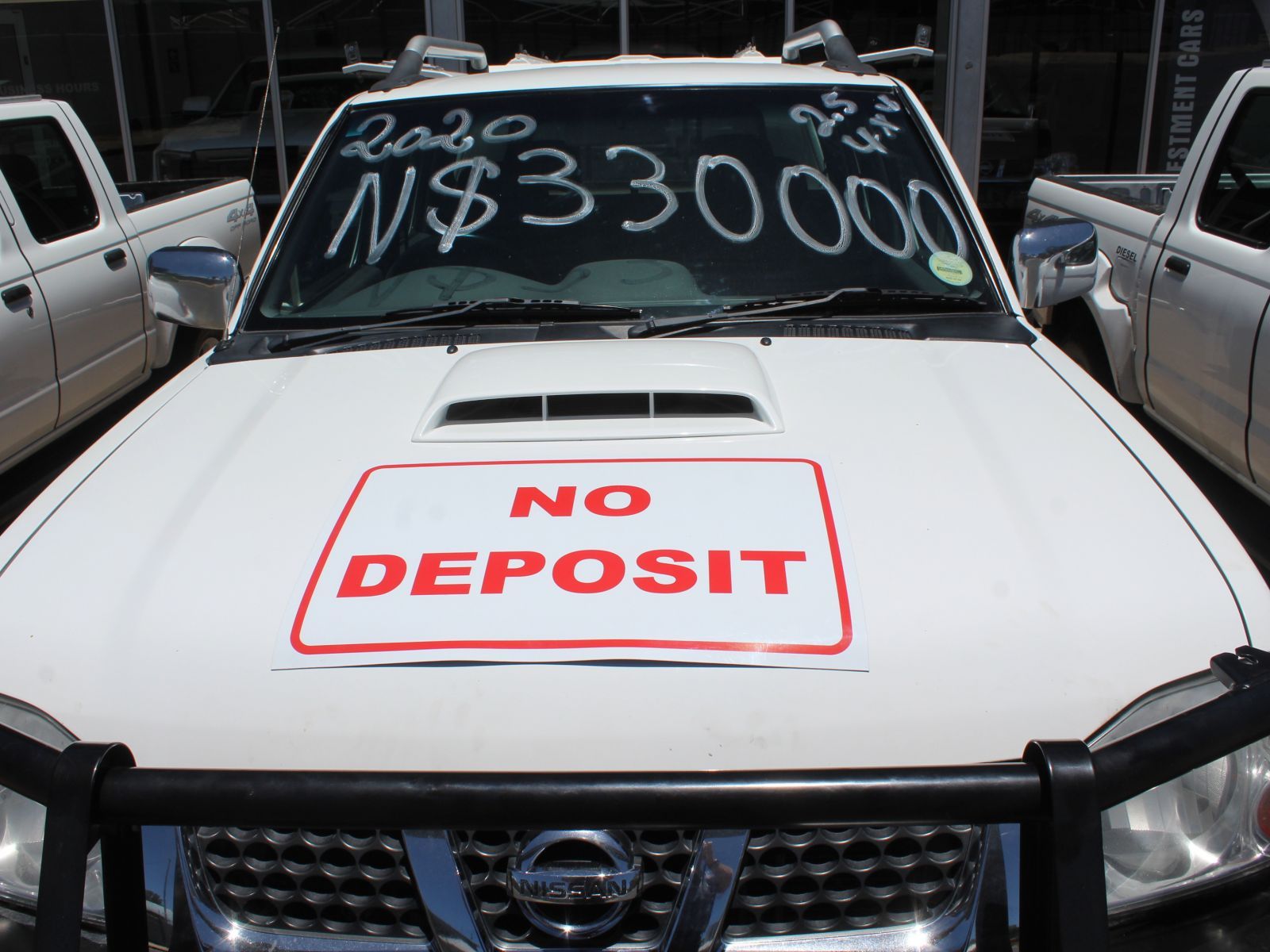 2020 Nissan NP300 photo 2