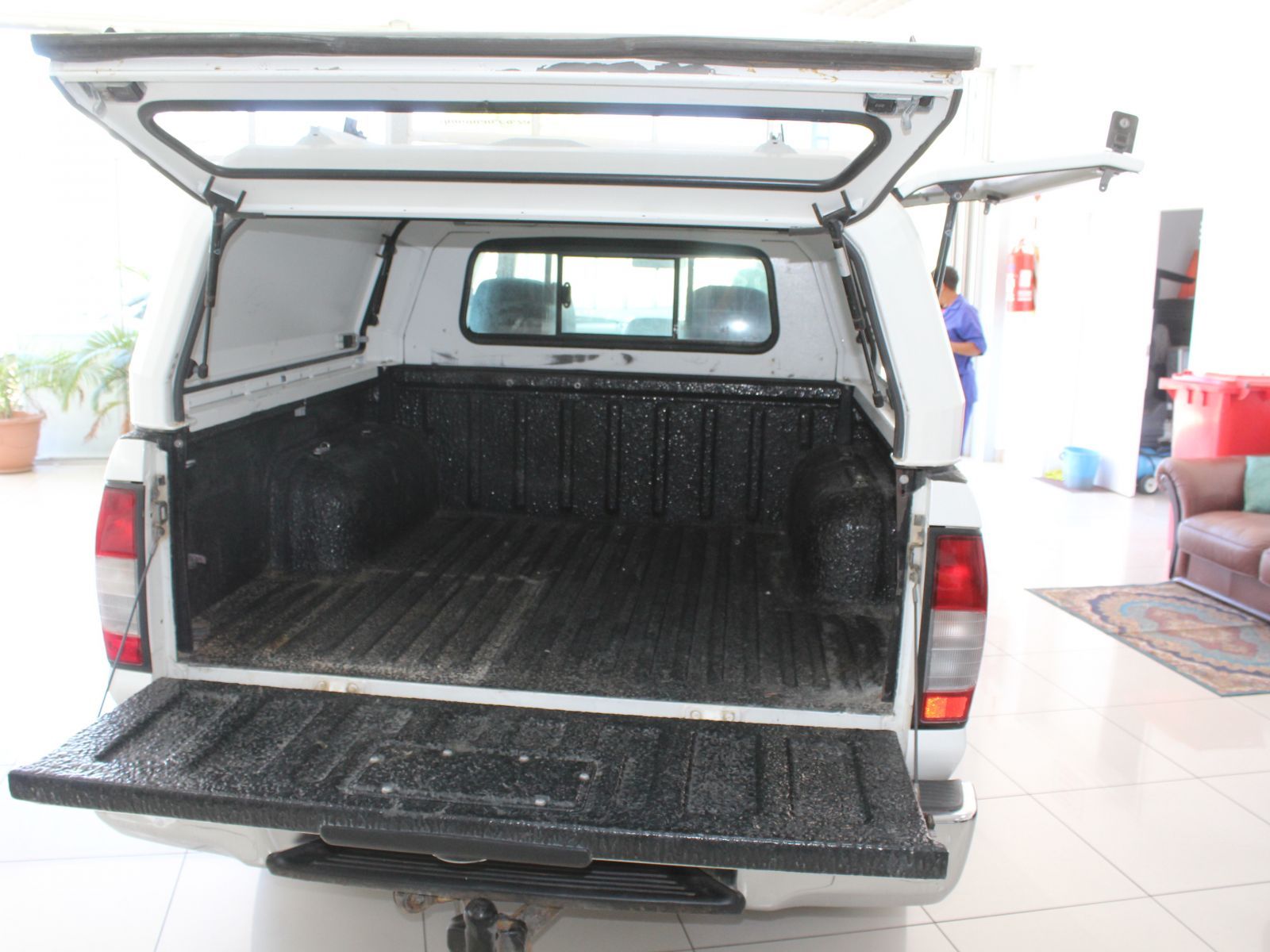 2020 Nissan NP300 photo 8