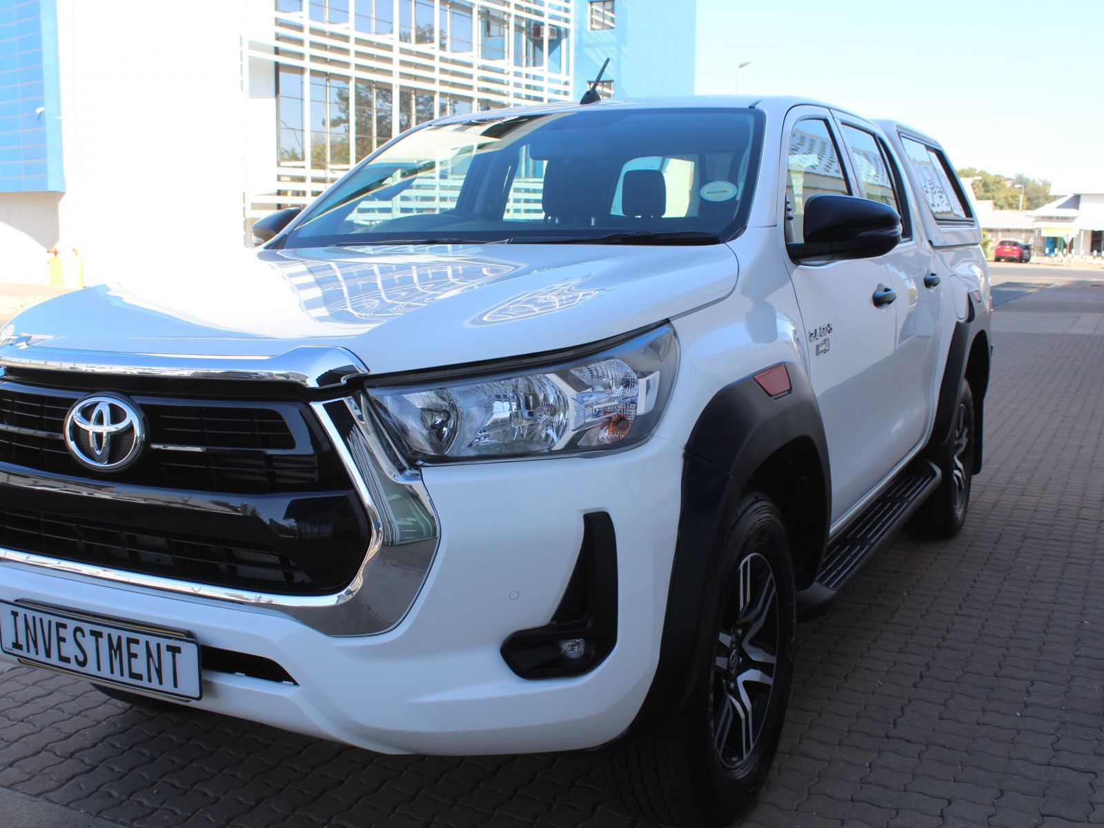 2024 Toyota Hilux photo 4