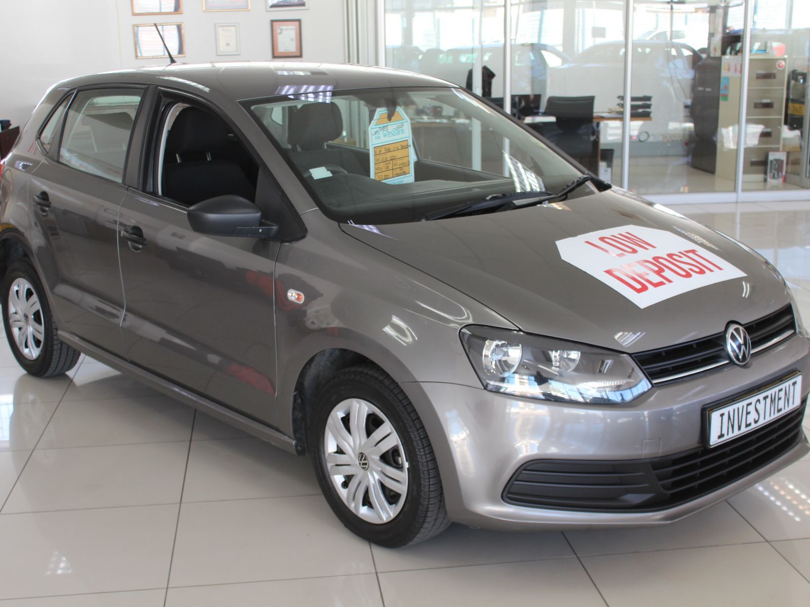 2024 Volkswagen Polo Vivo photo 1