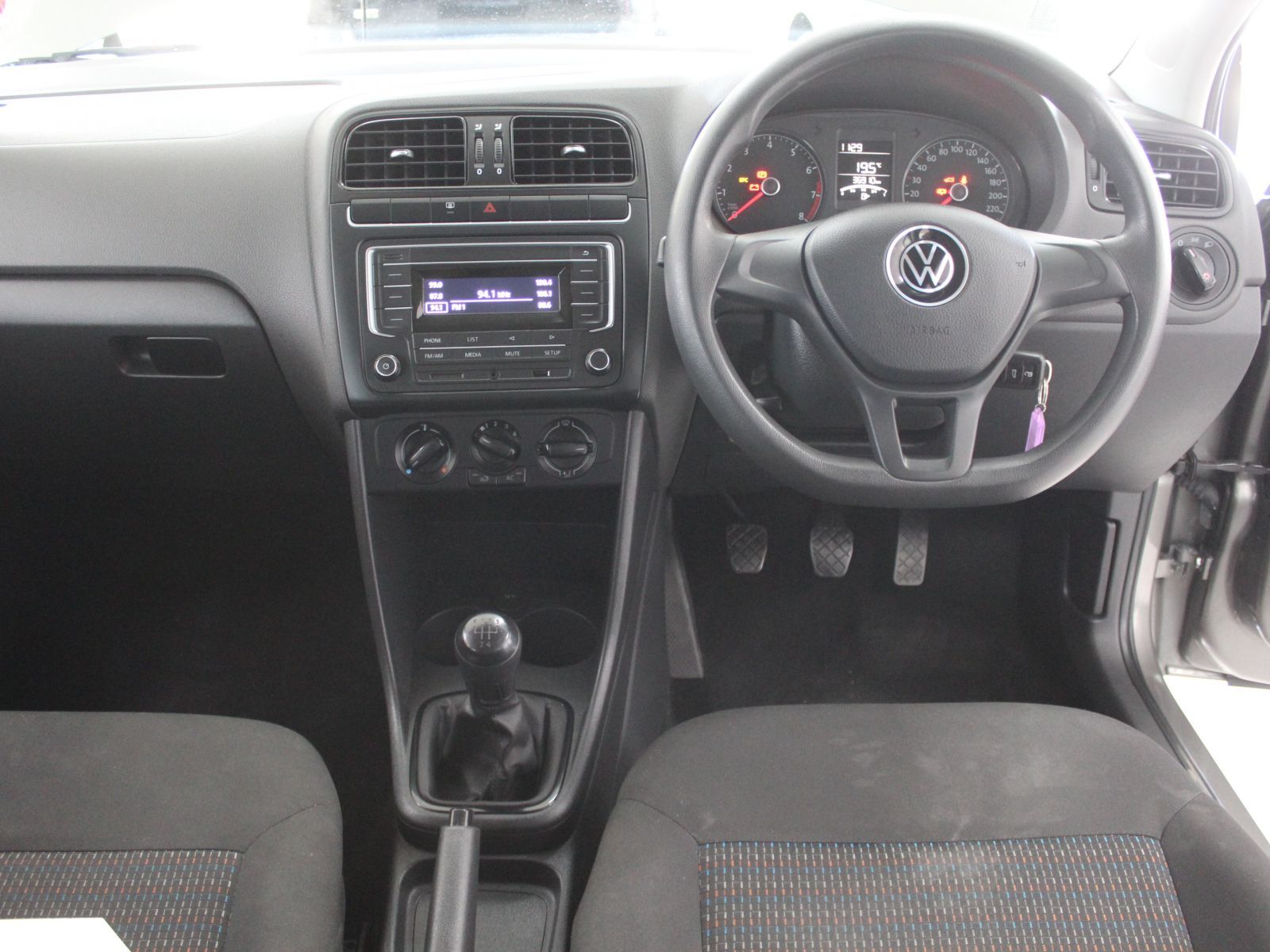 2024 Volkswagen Polo Vivo photo 16