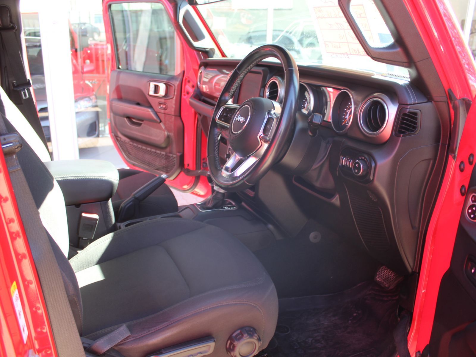 2020 Jeep Wrangler photo 8