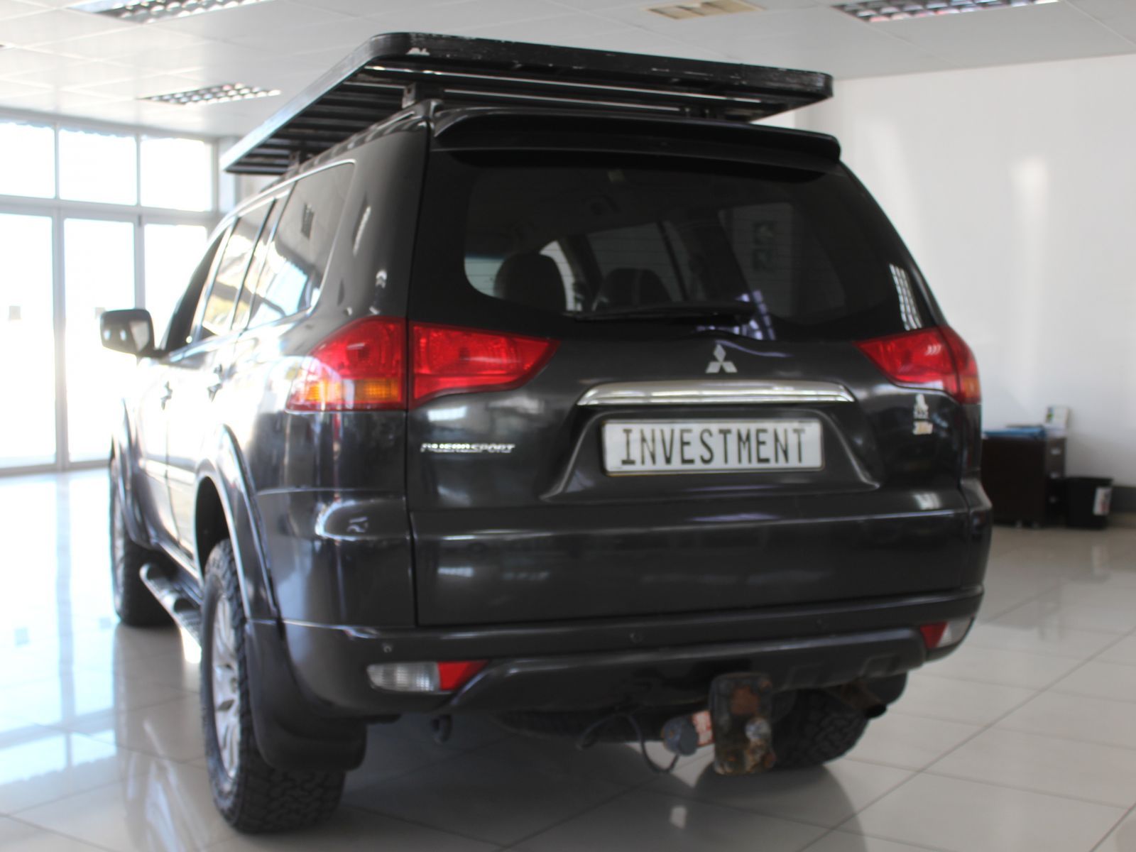 2010 Mitsubishi Pajero photo 5