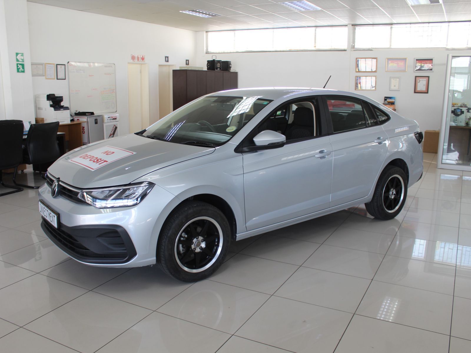 2024 Volkswagen Polo photo 2