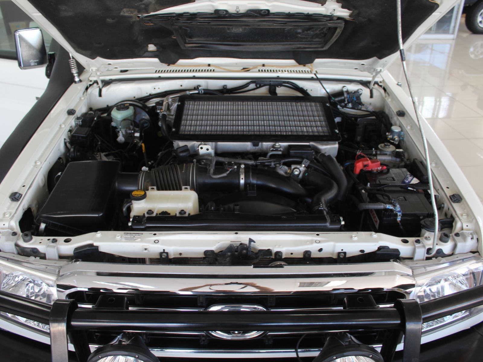 2015 Toyota Land Cruiser photo 13