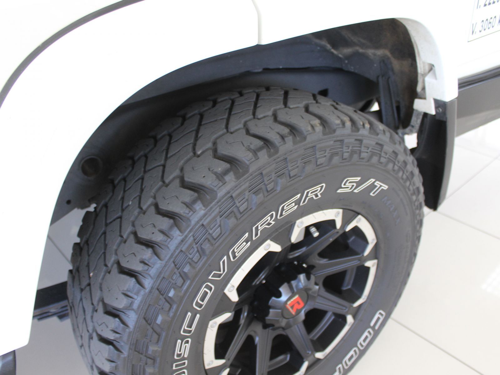 2015 Toyota Land Cruiser photo 20