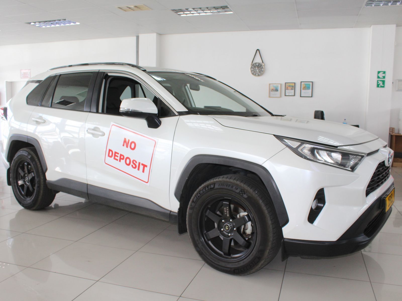 2019 Toyota Rav4 photo 1