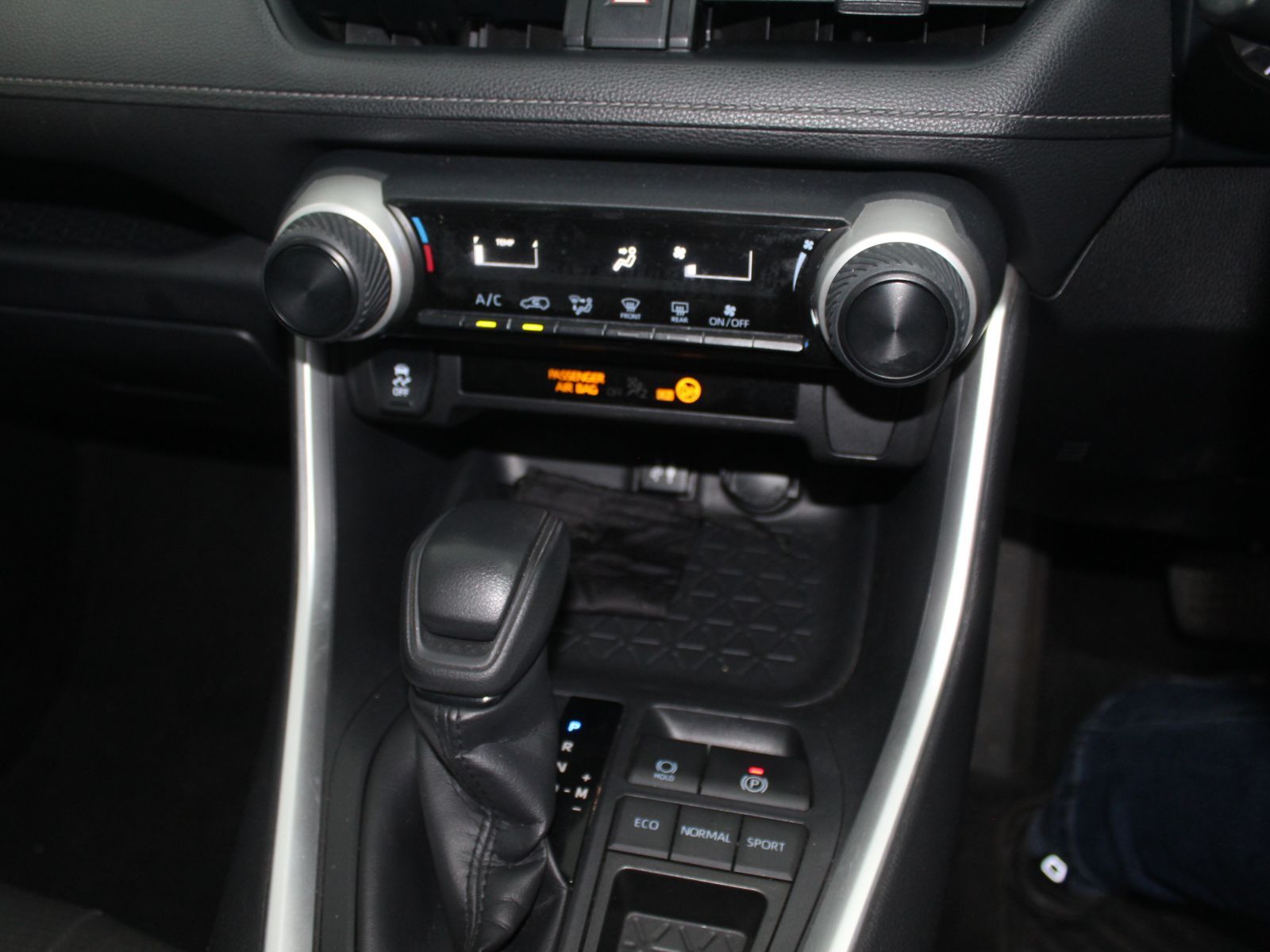 2019 Toyota Rav4 photo 20