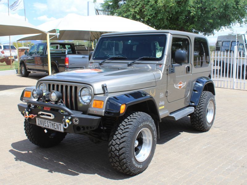 2003 Jeep Wrangler photo 1