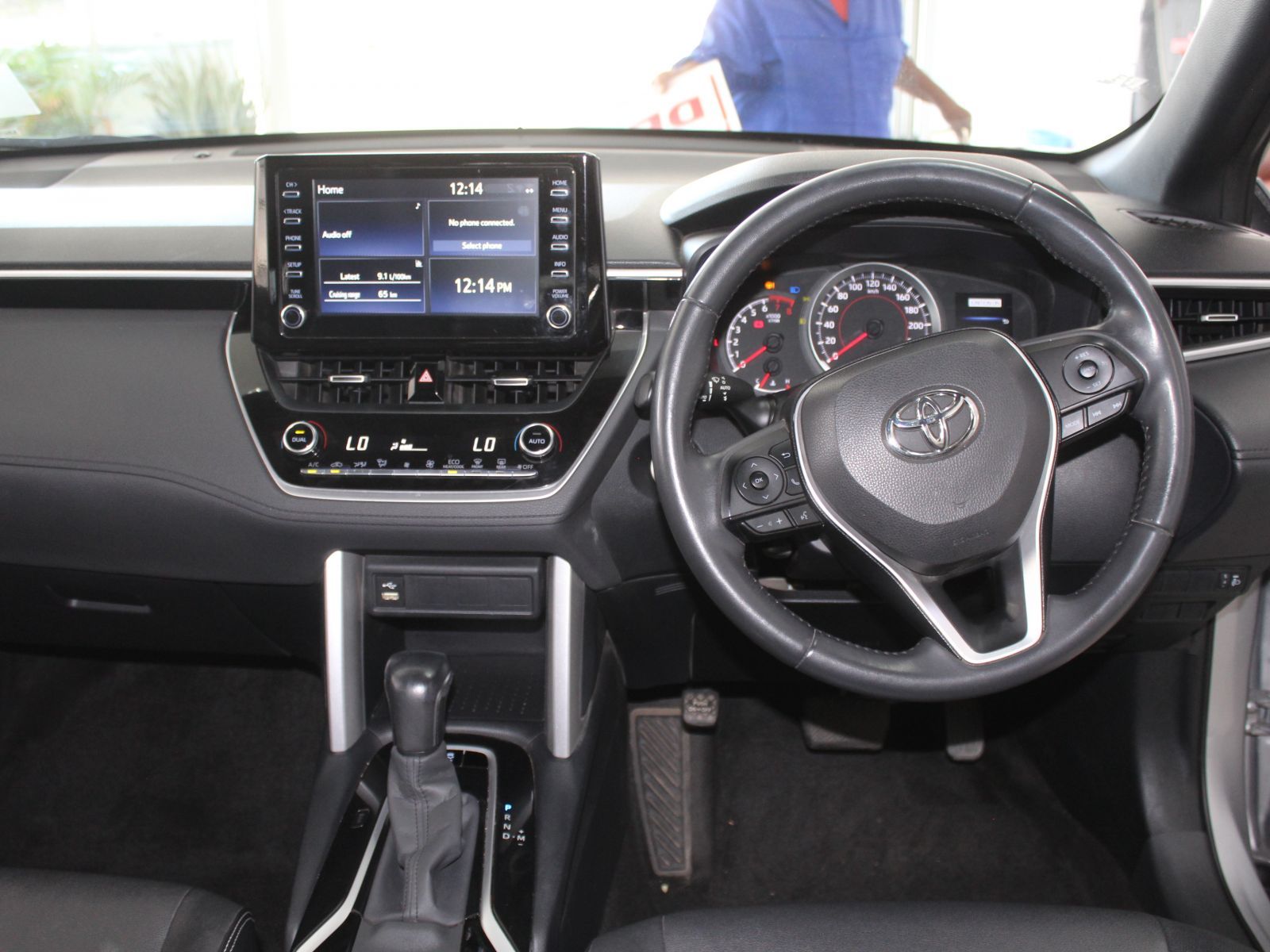 2024 Toyota Corolla photo 13