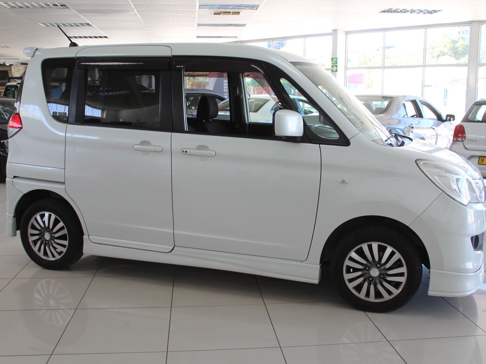 2011 Suzuki Solio photo 8
