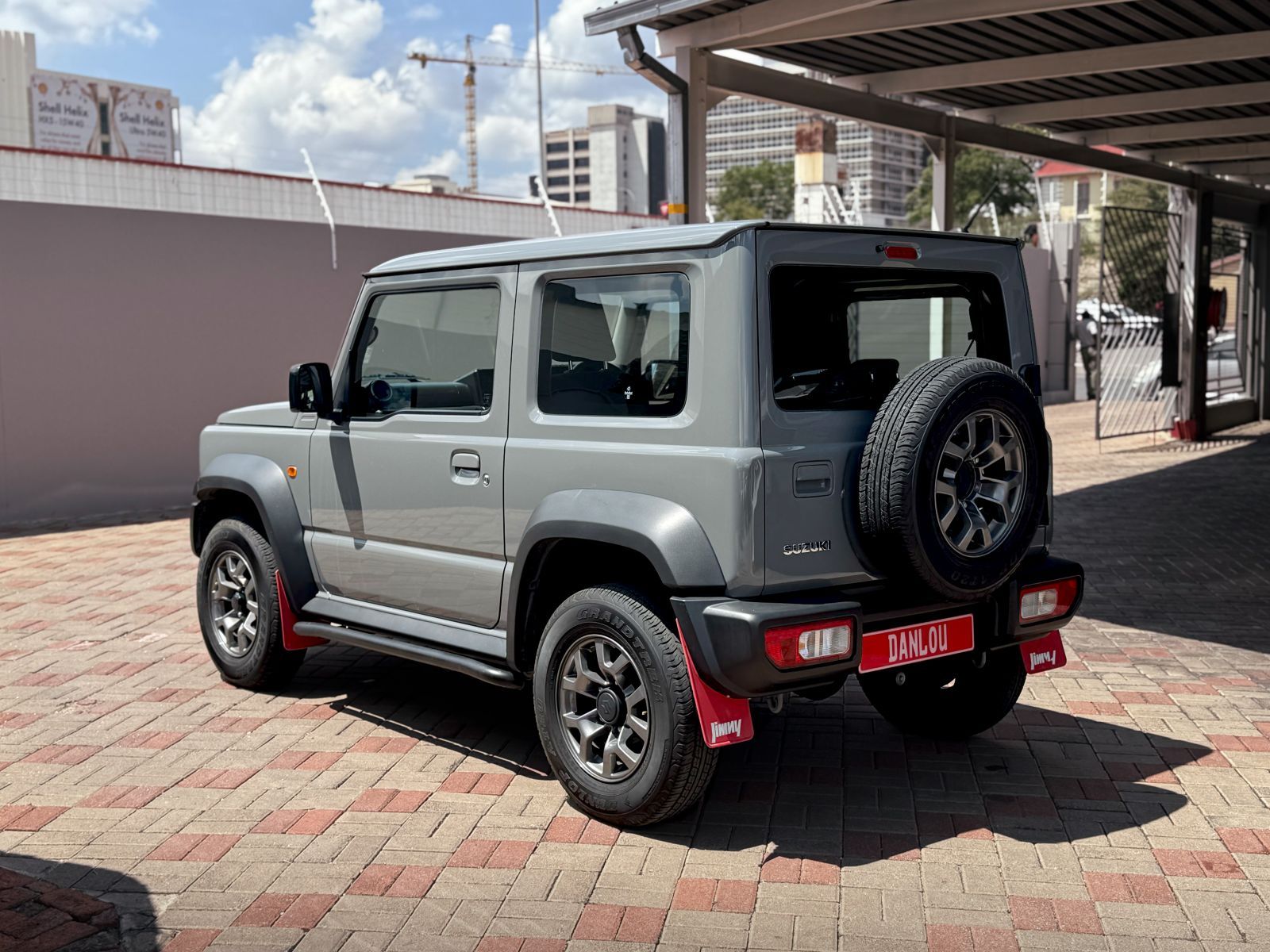 2023 Suzuki Jimny photo 3