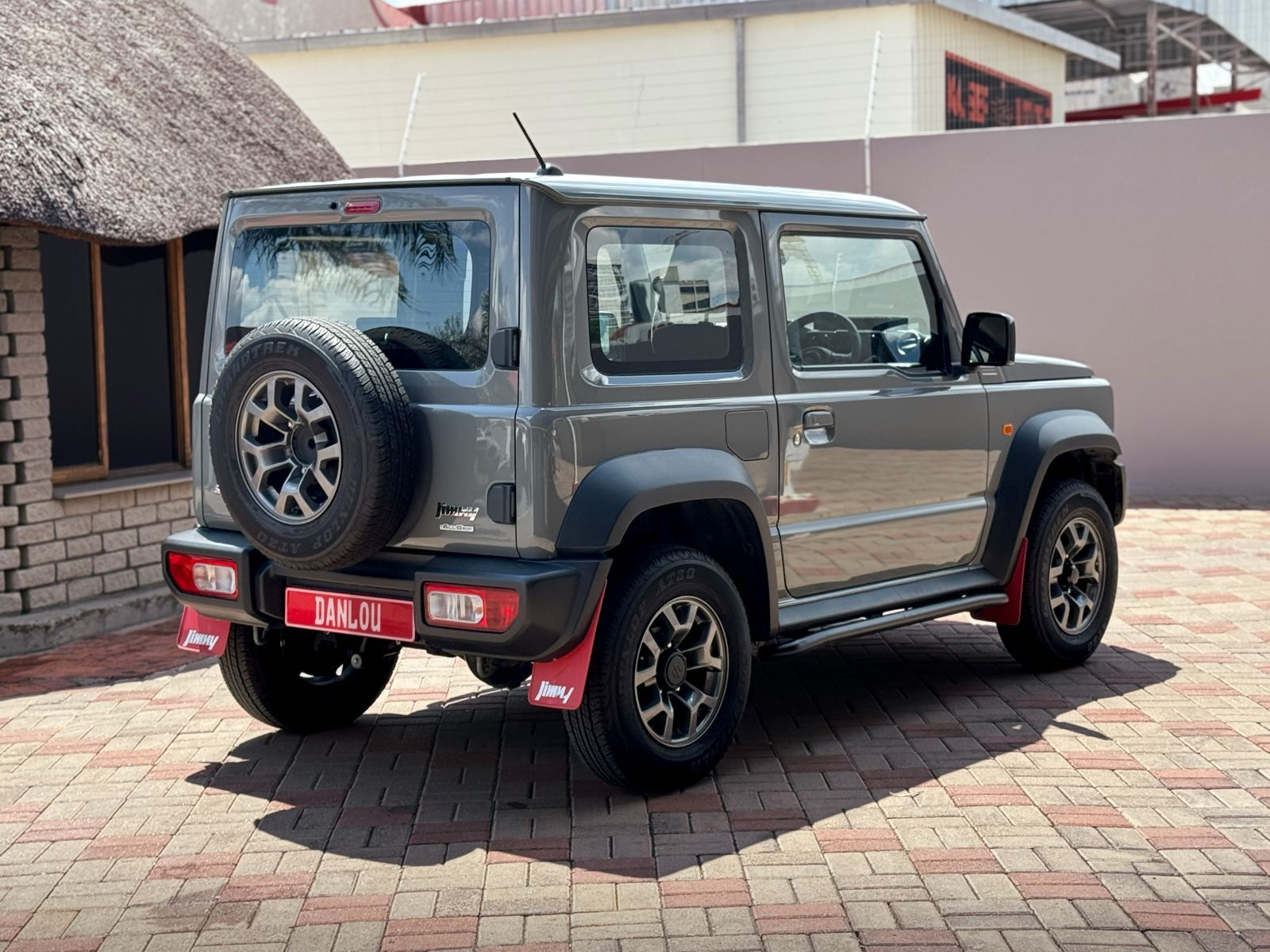2023 Suzuki Jimny photo 4