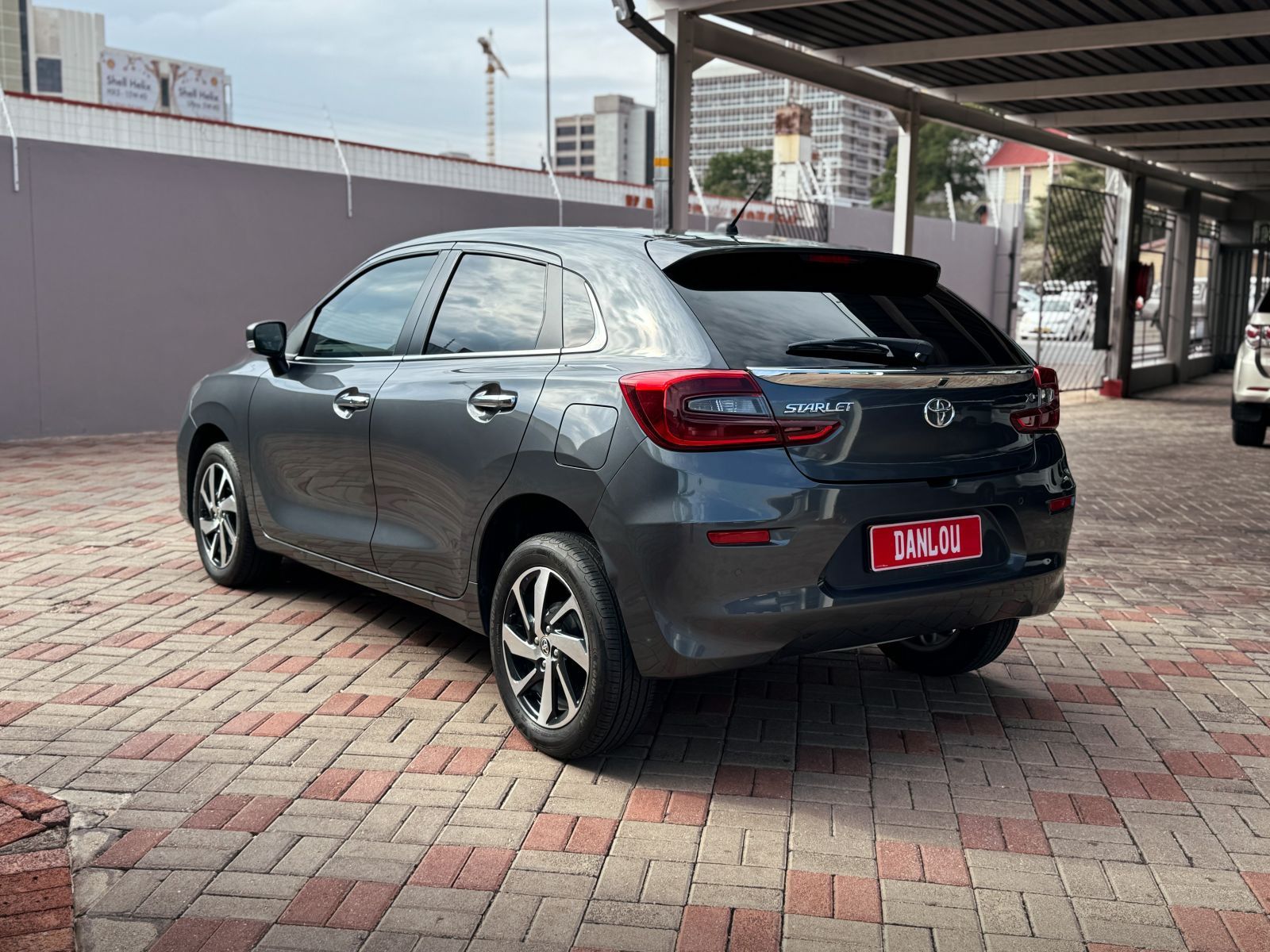 2022 Toyota Starlet photo 3