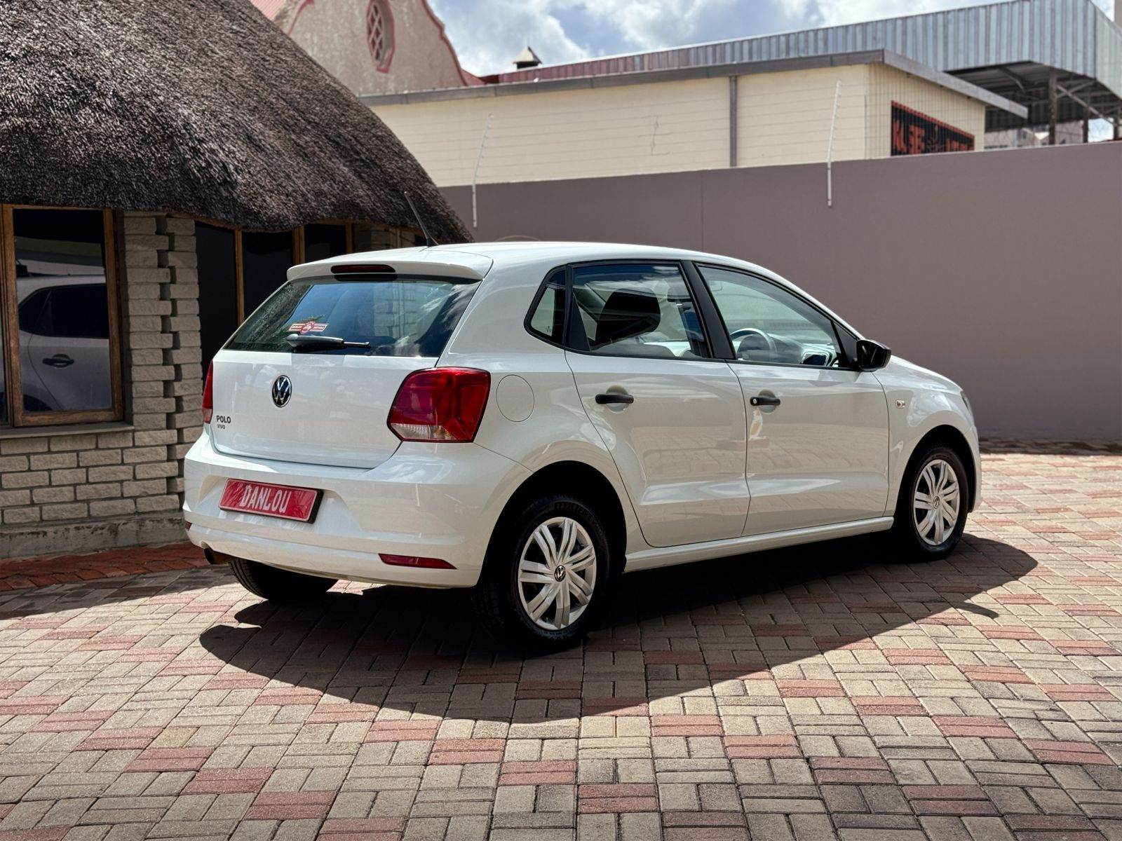 2023 Volkswagen Polo photo 4