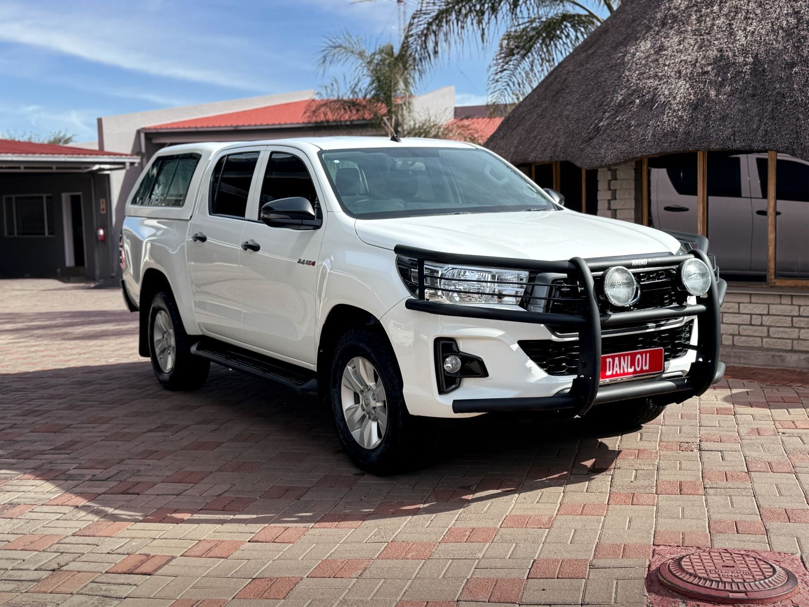 2019 Toyota Hilux photo 1