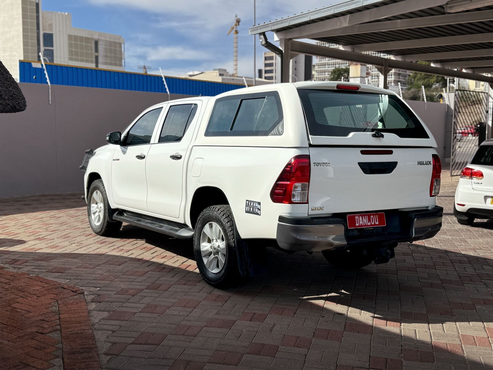2019 Toyota Hilux photo 3