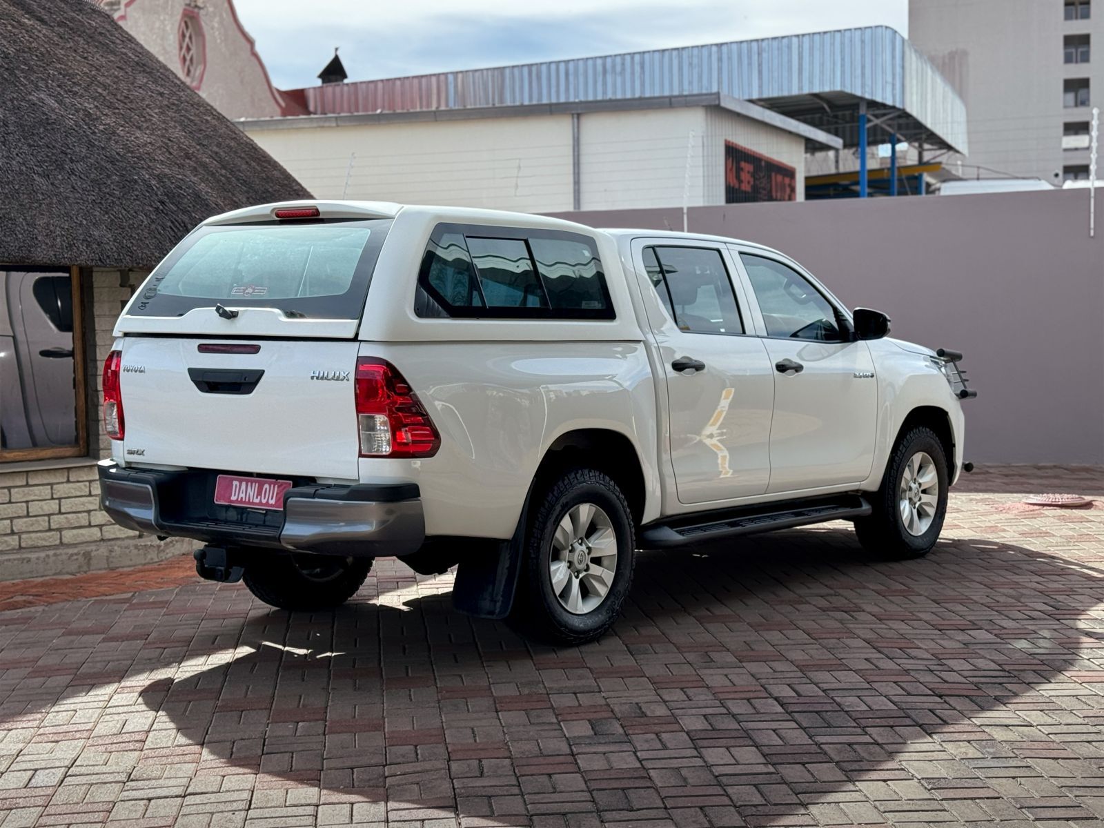 2019 Toyota Hilux photo 4