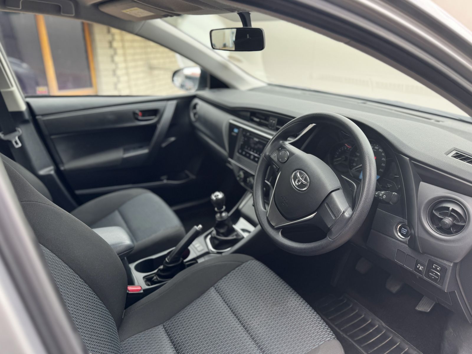 2024 Toyota Corolla photo 7