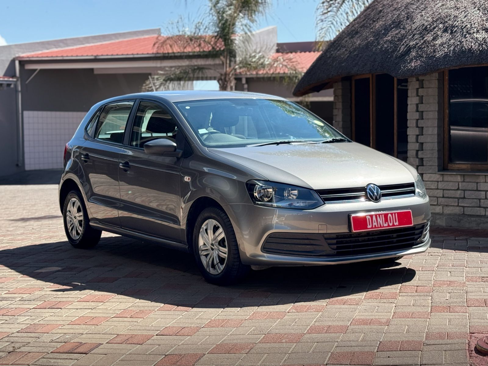 2024 Volkswagen Polo Vivo photo 1