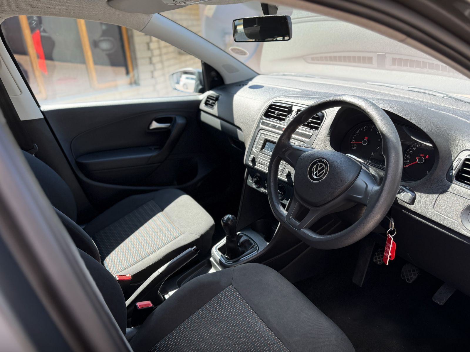 2024 Volkswagen Polo Vivo photo 6