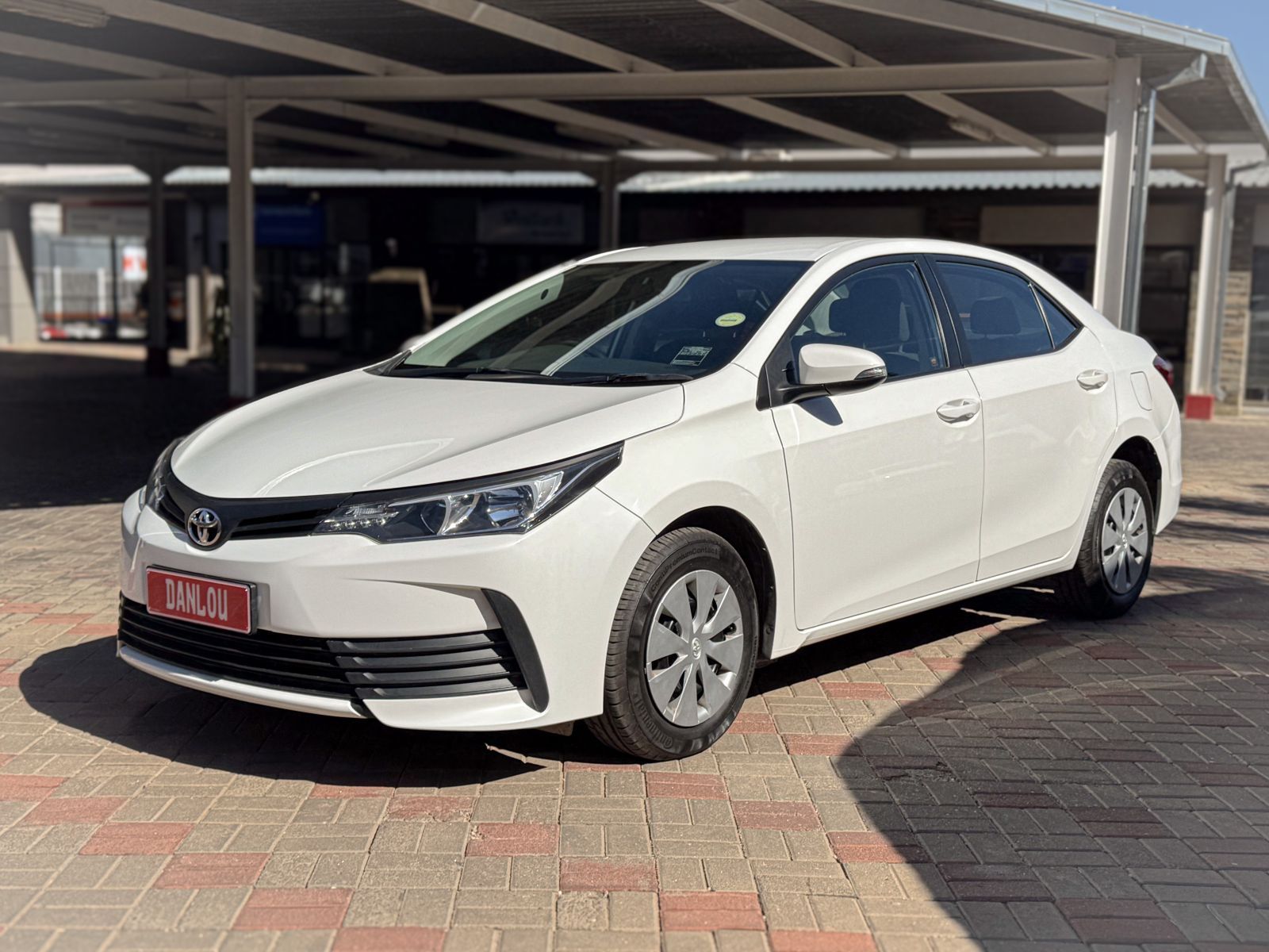 2024 Toyota Corolla photo 2