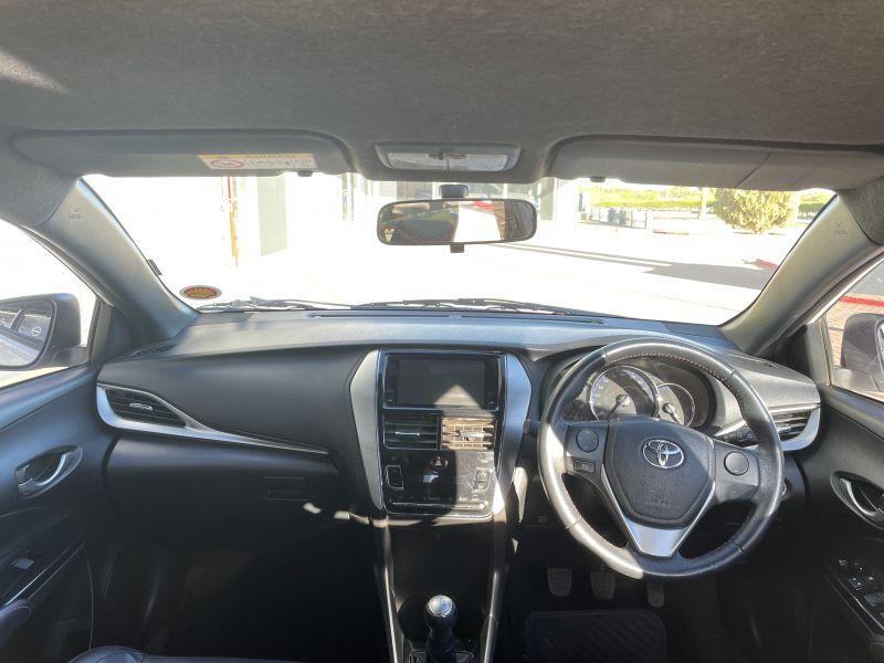 2018 Toyota Yaris photo 4